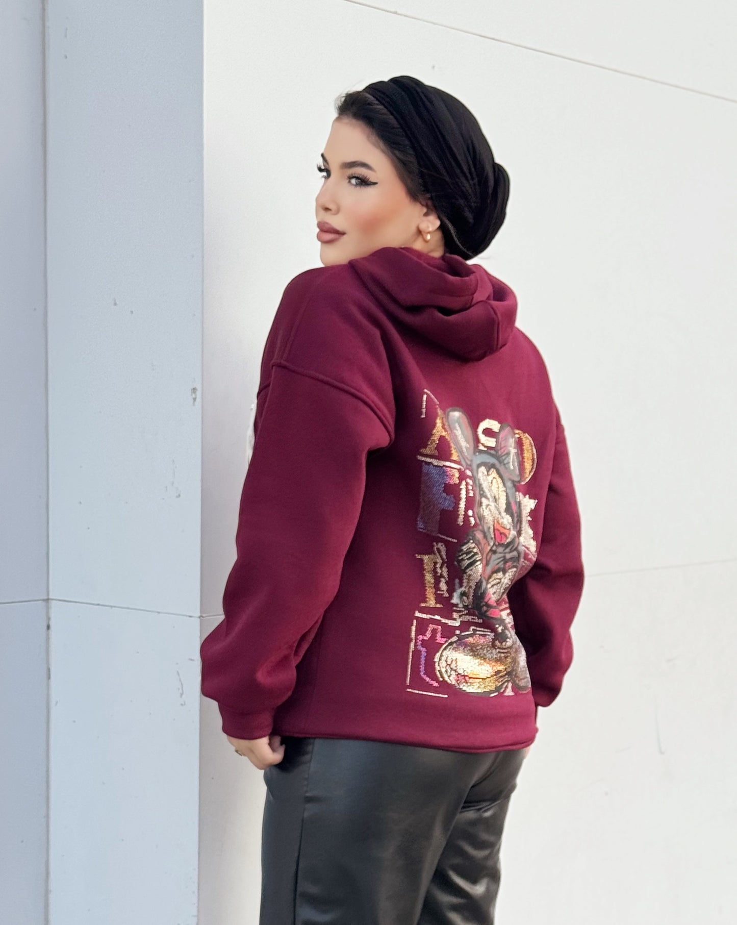 over size hoodie meckey